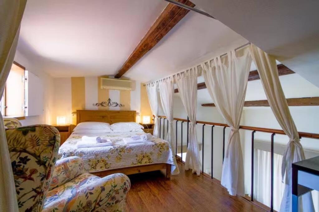 Appartamento Borgo Apostoli フィレンツェ エクステリア 写真